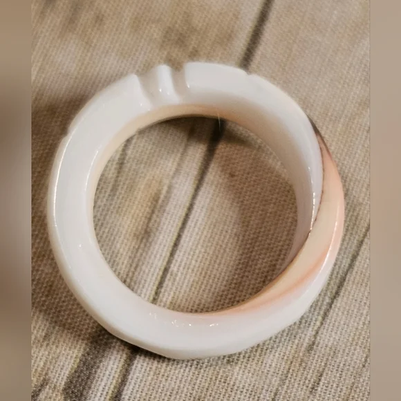 🎉Host Pick🎉 (2) Shell Carved Rings ☆ Made in Hawaii - Oahu* - Picture 6 of 11